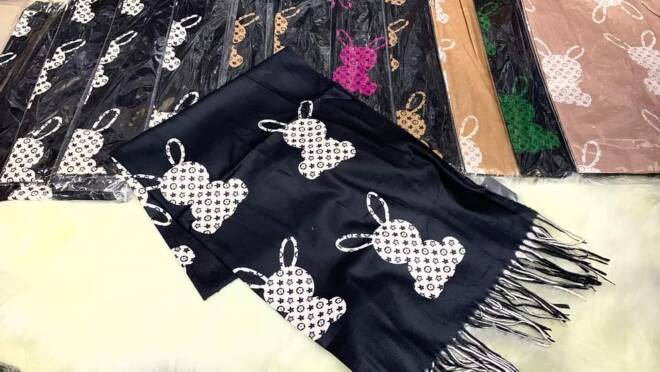 Szaliki damskie 1556 Mix KOLOR  Standard 1