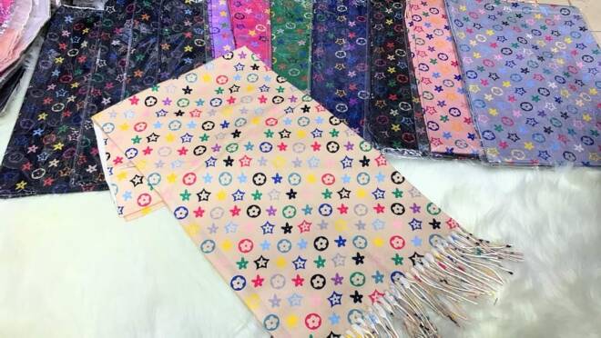 Szaliki damskie 1557 Mix KOLOR  Standard 1