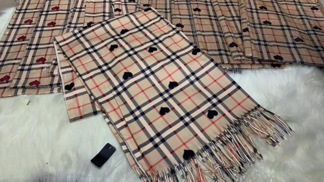 Szaliki damskie 1560 Mix KOLOR  Standard 1