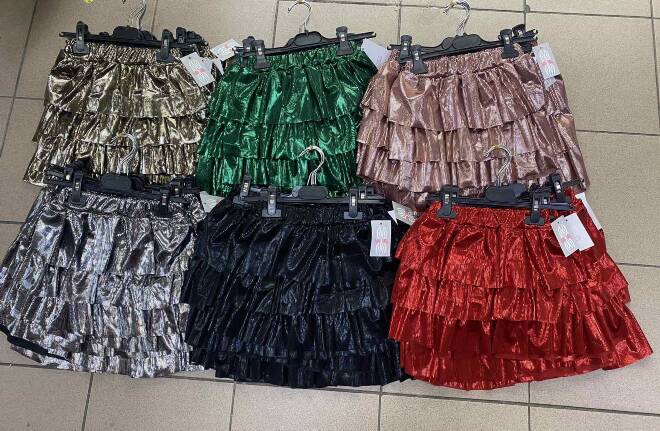 Spódnice dziewczęce 1842 1 Kolor  4-14 1