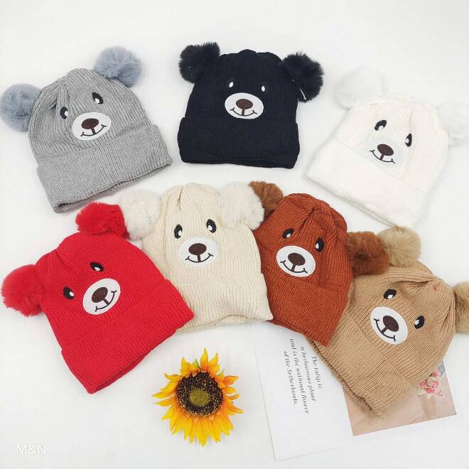 Czapka dziewczęca 1882 Mix KOLOR  Standard