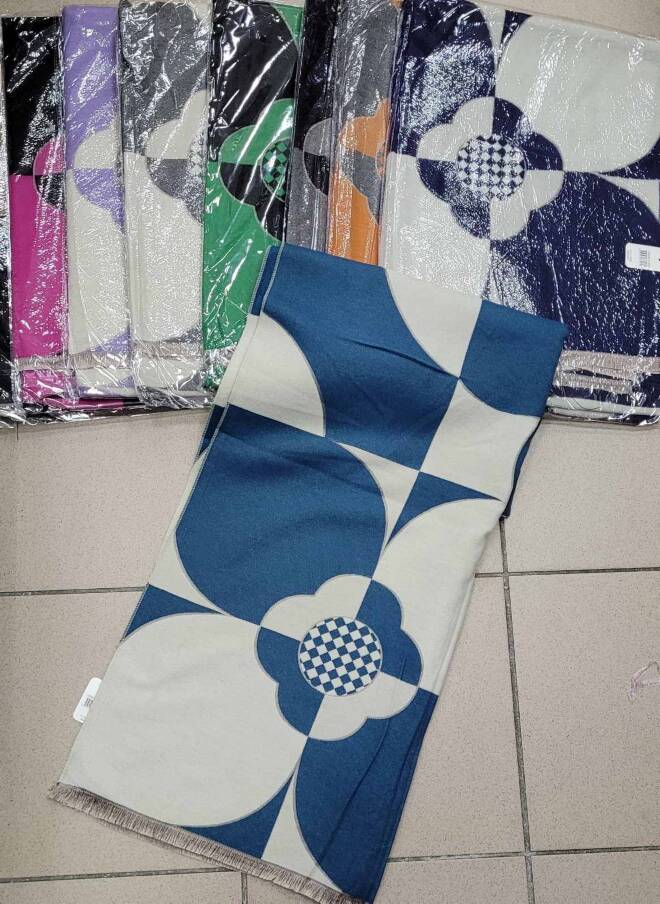 Szaliki damskie 8472 Mix KOLOR  Standard 1