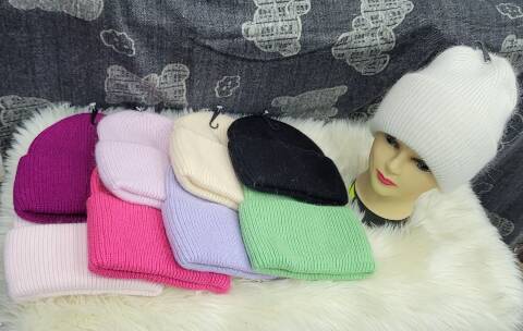  Czapka damska zimowa 8747 Mix kolor Standard (Towar Ploskie)