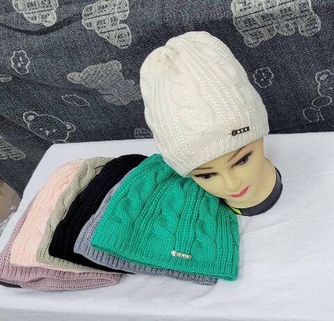  Czapka damska zimowa 8765 Mix kolor Standard (Towar Ploskie) 1