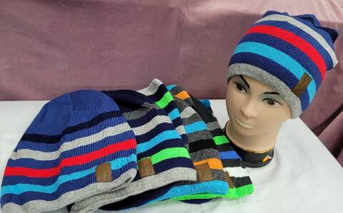 Czapka chłopięca zimowa 8778 Mix kolor Standard (Towar Ploskie)