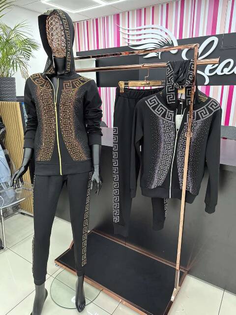 Komplet damskie 1124 1 kolor S-XL (Towar Tureckie)