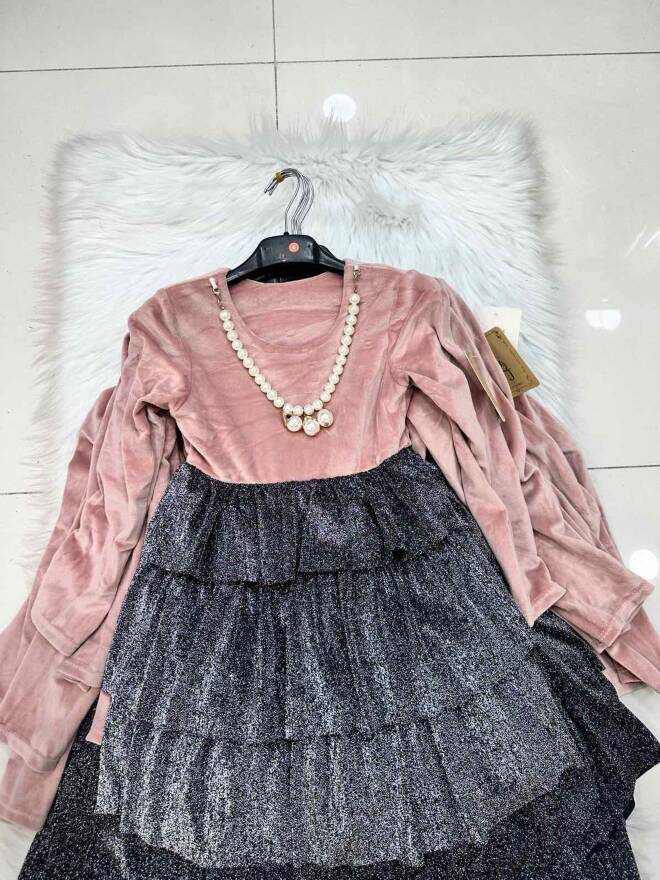 Sukienki dziewczęce 4346 1 kolor  4-14 1