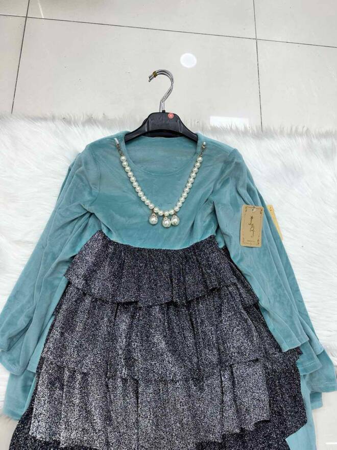 Sukienki dziewczęce 4348 1 kolor  4-14 1