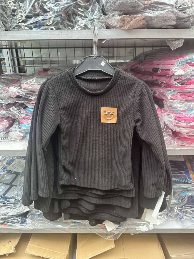 Bluzka dziewczęca 4364 1 kolor  4-14