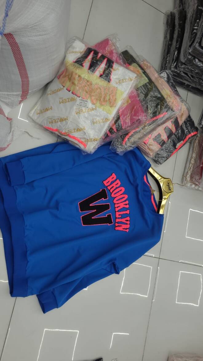 Bluza damskie 4399 Mix KOLOR  Standard (Towar Tureckie) 1