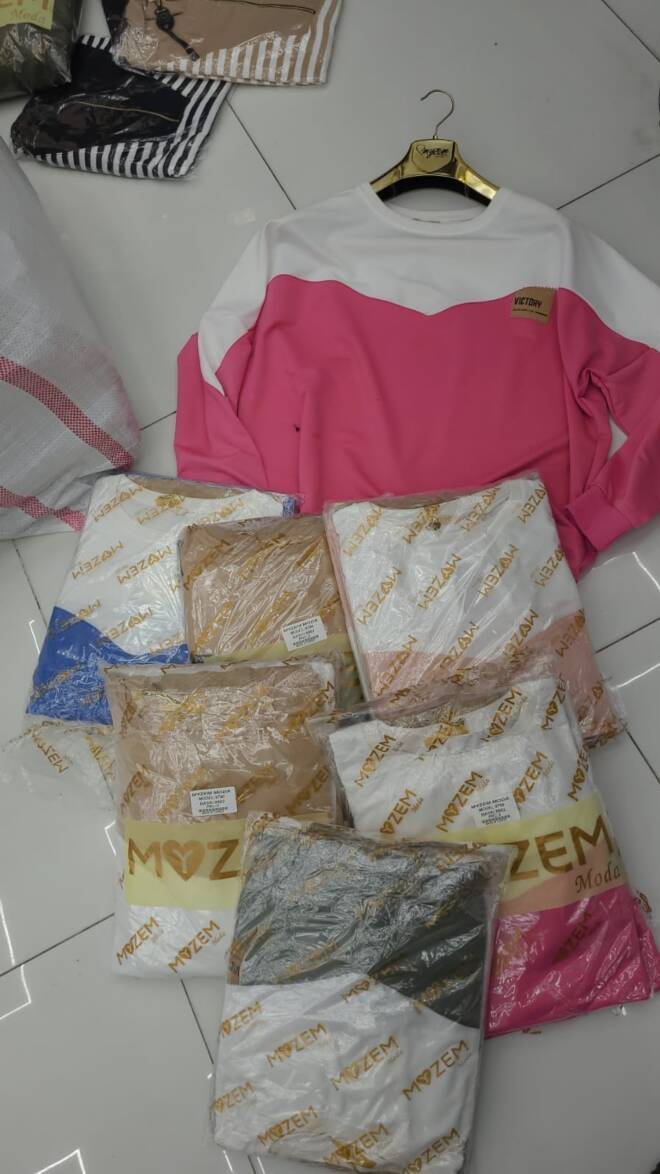 Bluza damskie 4401 Mix KOLOR  Standard (Towar Tureckie) 1