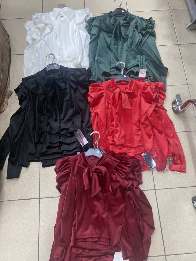 Bluzki dziewczęce 0078 1 kolor  4-14