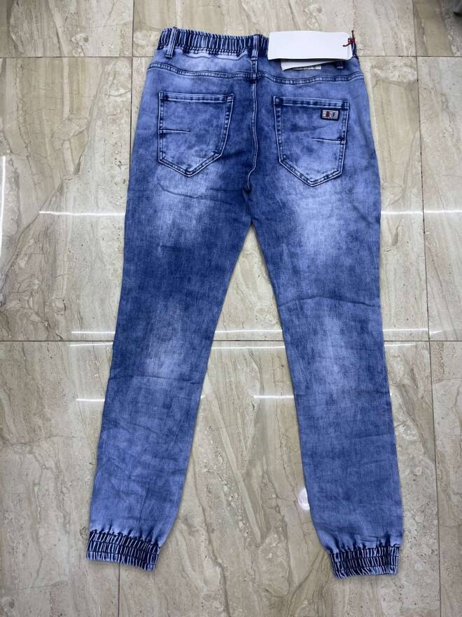 Jeansy męskie T881 1 kolor  30-38 1
