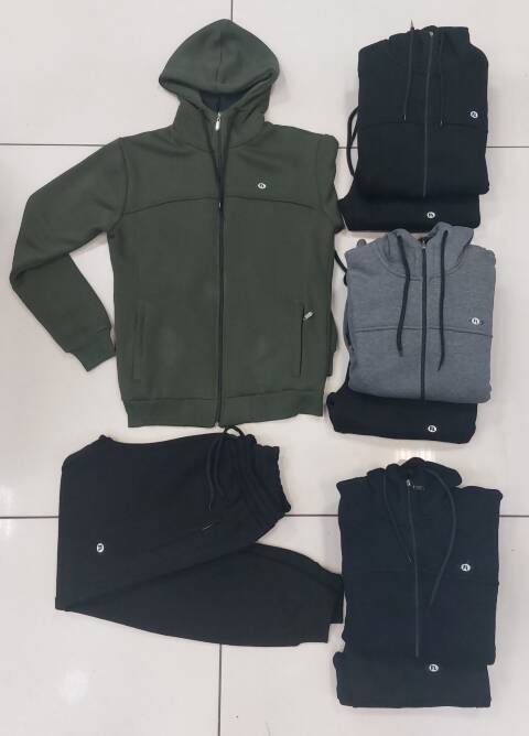 Komplet meskie 8585 1 kolor S-2XL