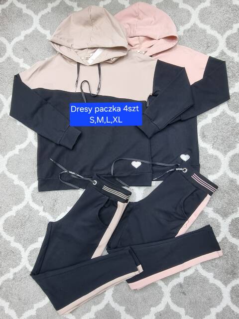 Komplet damskie 1349 1 kolor S-XL (Towar Tureckie)