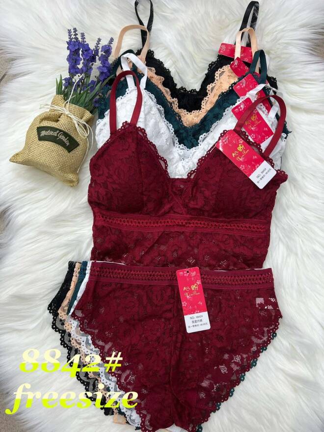 Komplet damskie 8842 Mix KOLOR  Standard