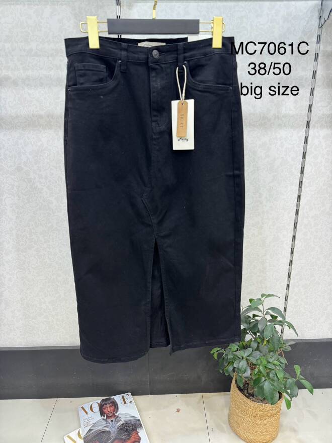 Spodnica damskie MC7061C 1 kolor  38-50 1