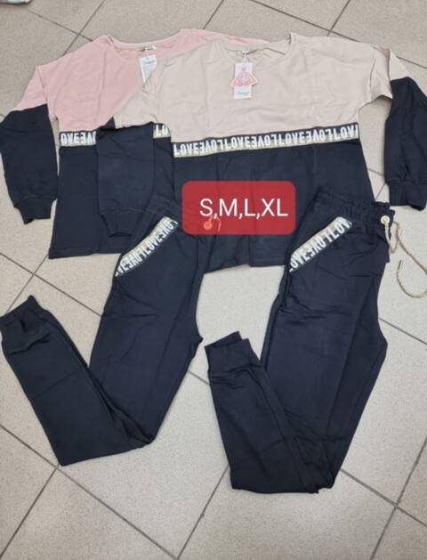 Komplet damskie 2452 1 kolor S-XL (Towar Tureckie)