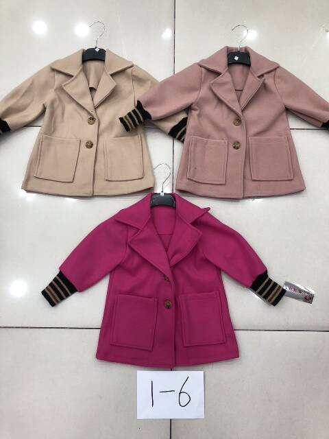 Płaszczyk dziewczęcy 1460 1 kolor 1-6 1