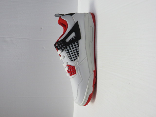 Buty Sportowe Męskie M023-351 WHITE/BLACK/RED 41-46 1