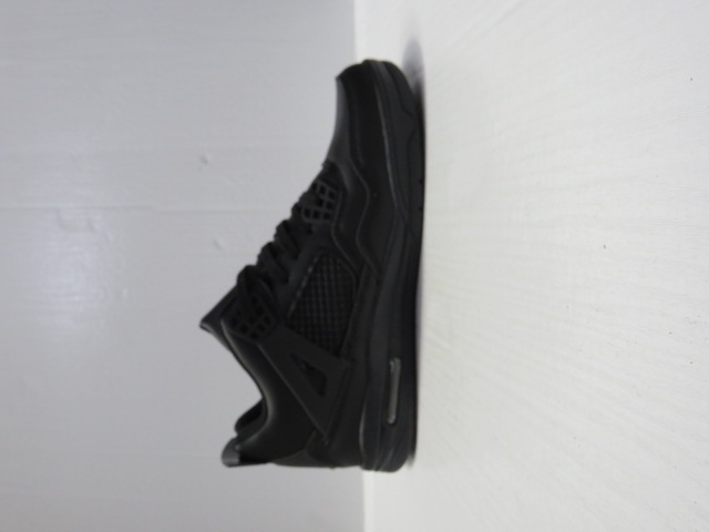 Buty Sportowe Męskie M660-M ALL BLACK 41-46 1