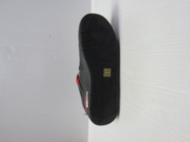 Buty Sportowe Męskie M660-G BLACK/RED 41-46 2