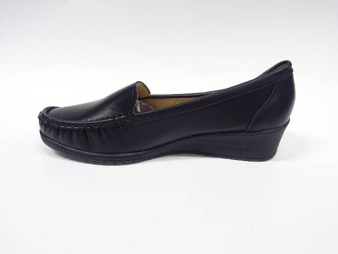 Półbuty Damskie CC2270-1 JEDEN 36-42 1