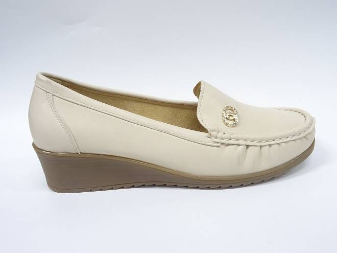 Półbuty Damskie CC2270-2 JEDEN 36-42