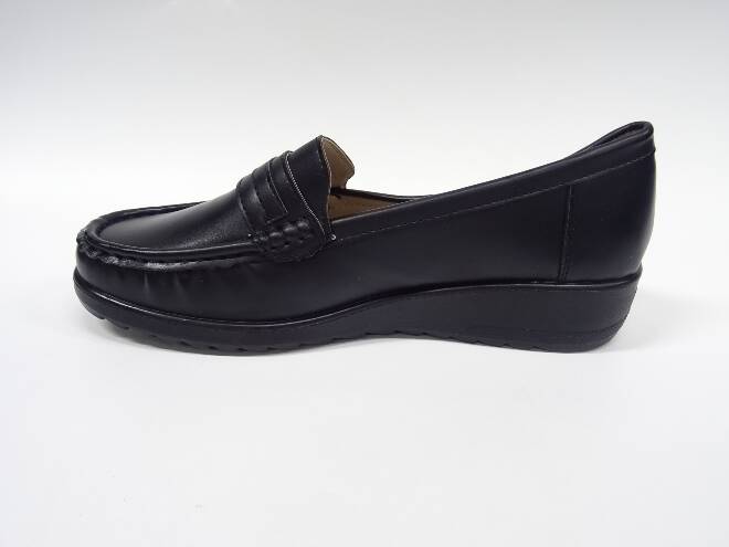 Półbuty Damskie 8353-1 JEDEN 36-42 1