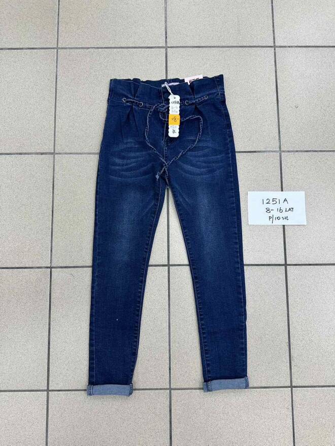 Jeansy dziewczęce 3411 1 kolor  8-16 1