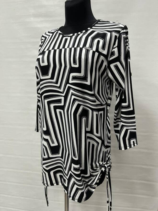 Bluzka damskie 4668 1 kolor  M-2XL (Towar Polskie)