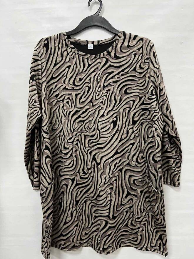 Bluzka damskie 4698 1 kolor  56-60 (Towar Polskie) 1