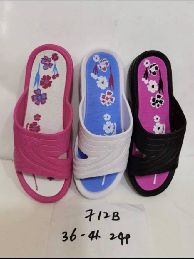 Klapki Damskie 712B 36-41 MIX KOLOR