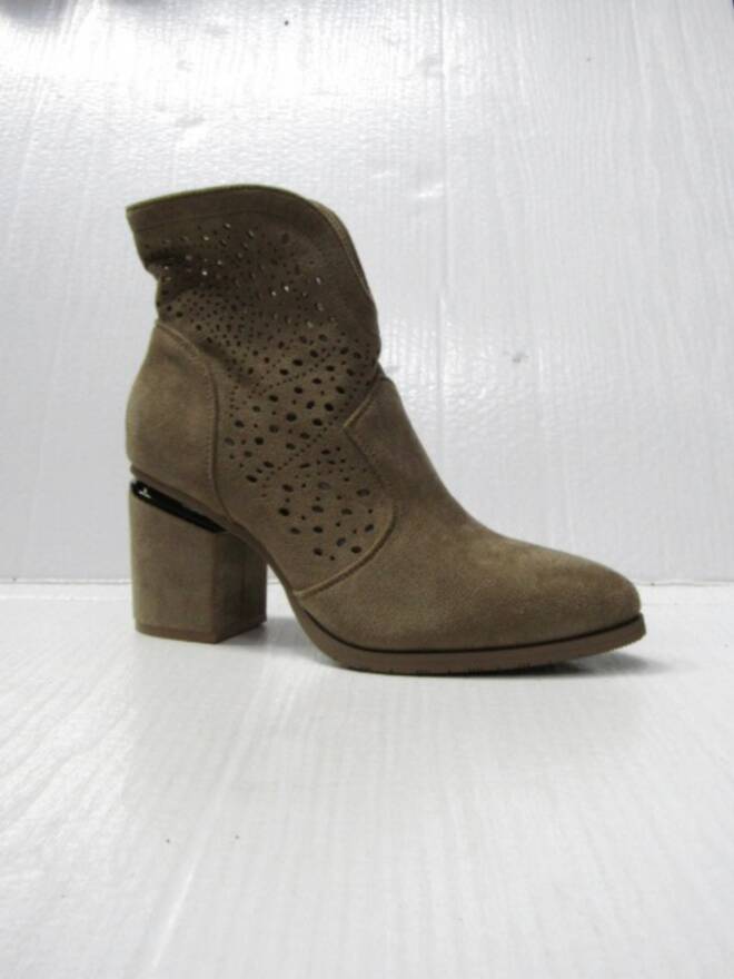 Botki damskie H2321-2 JEDEN 36-41