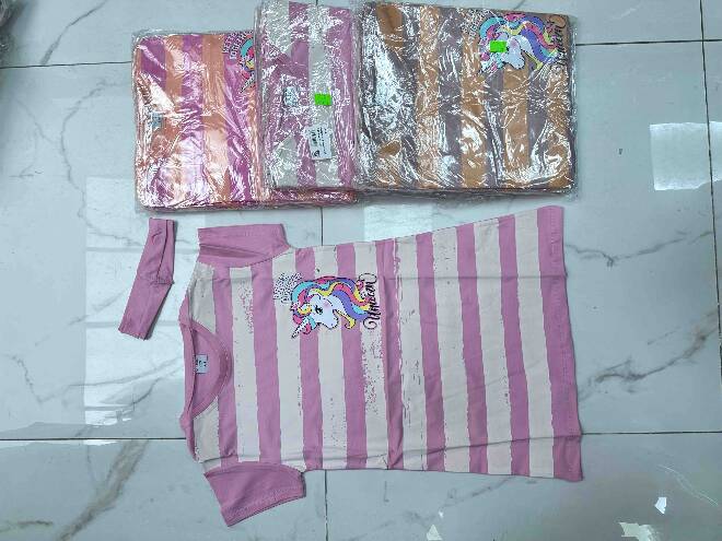 Sukienki dziewczęce 1359 MIX KOLOR 3-10