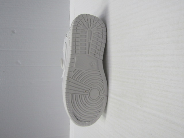 Buty Sportowe Dziecięce T10995A JEDEN 25-30 1