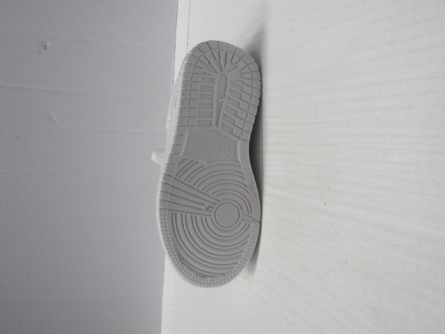 Buty Sportowe Dziecięce T10991A JEDEN 25-30 1