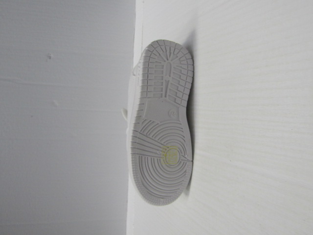 Buty Sportowe Dziecięce T10989A JEDEN 25-30 1