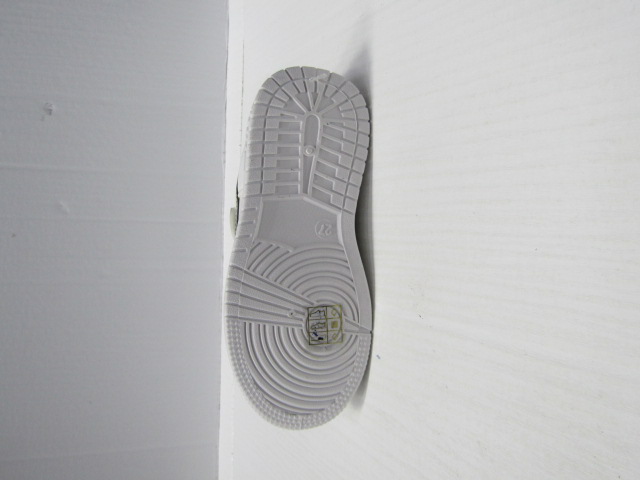 Buty Sportowe Dziecięce T10991D JEDEN 25-30 1