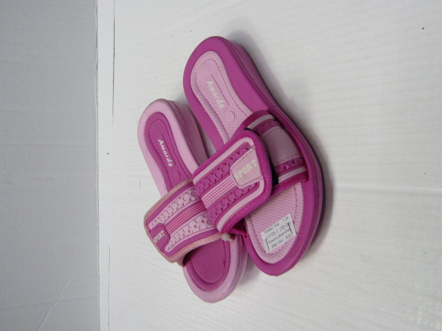 Kapcie Dziecięce C1705-1 FUSHIA/L.BLUE/PINK 30-35