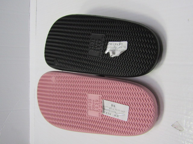 Kapcie Dziecięce M377 MIX4 30-35 1