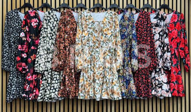 Sukienka damskie 2237 Mix kolor Standard (Towar Włoskie)