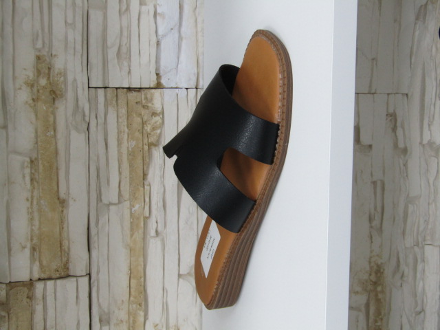 Klapki Damskie M1538 BLACK 36-41