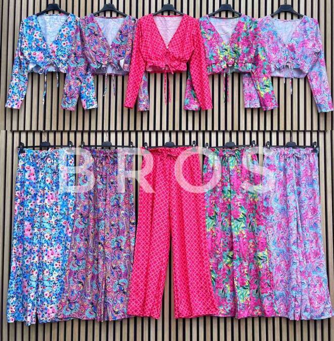 Komplet damskie 13000 Mix kolor Standard (Towar Włoskie)