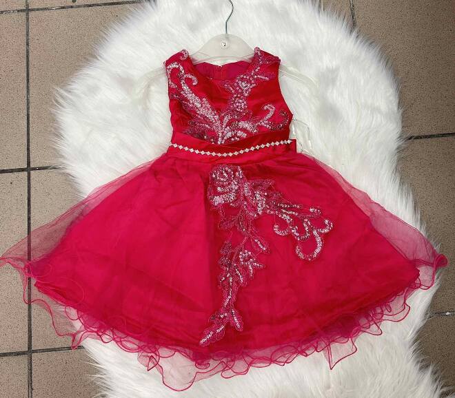 Sukienki dziewczęce 21797 1 kolor 2-10