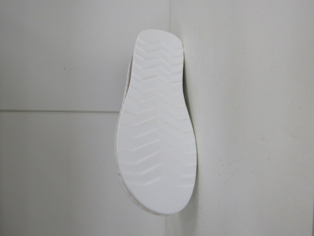Klapki Damskie N22-1063 WHITE 36-41 1
