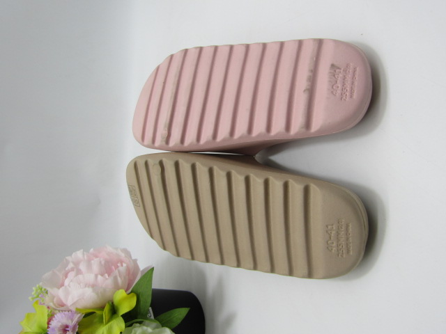 Klapki Damskie EVA06 36-41 MIX KOLOR 1