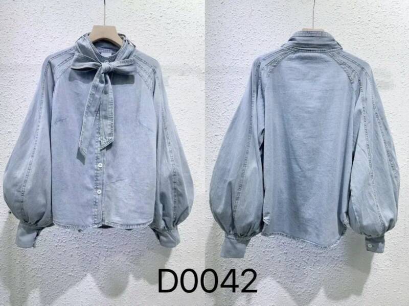 Koszula damska jeansy Roz XS-XL, 1 Kolor .Paczka 10 szt