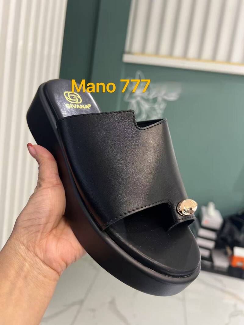 Klapki damskie Roz 36-41/ 12 par