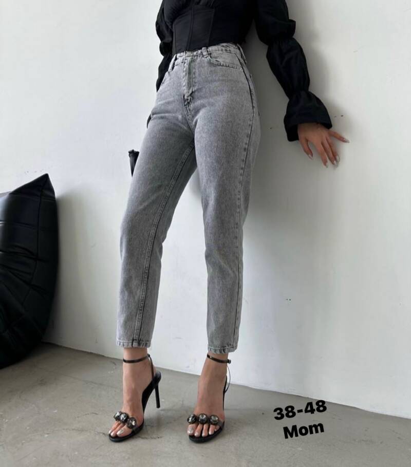 Spodenki damskie jeans Roz 38-48, 1 Kolor Paczka 10 szt